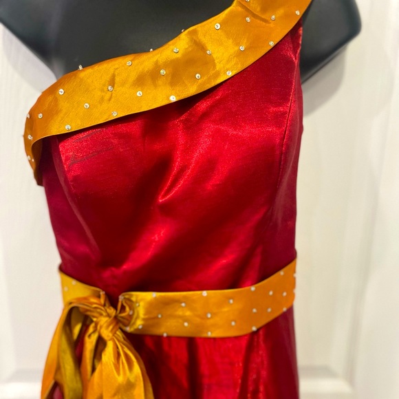 Red bridesmaid long dress - Picture 4 of 4